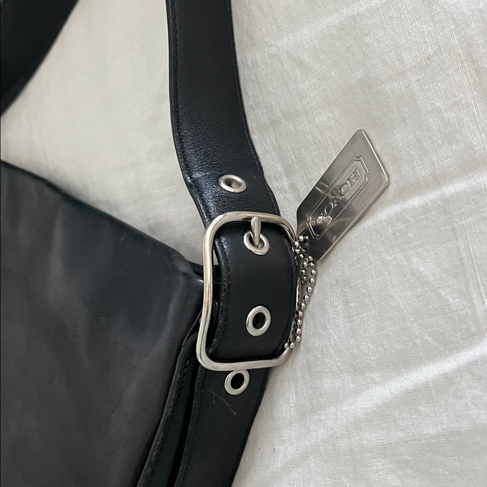 Authentic COACH #9186 Legacy Soho Bucket Bag Black Leather Duffle Shoulder Bag - Picture 7 of 7